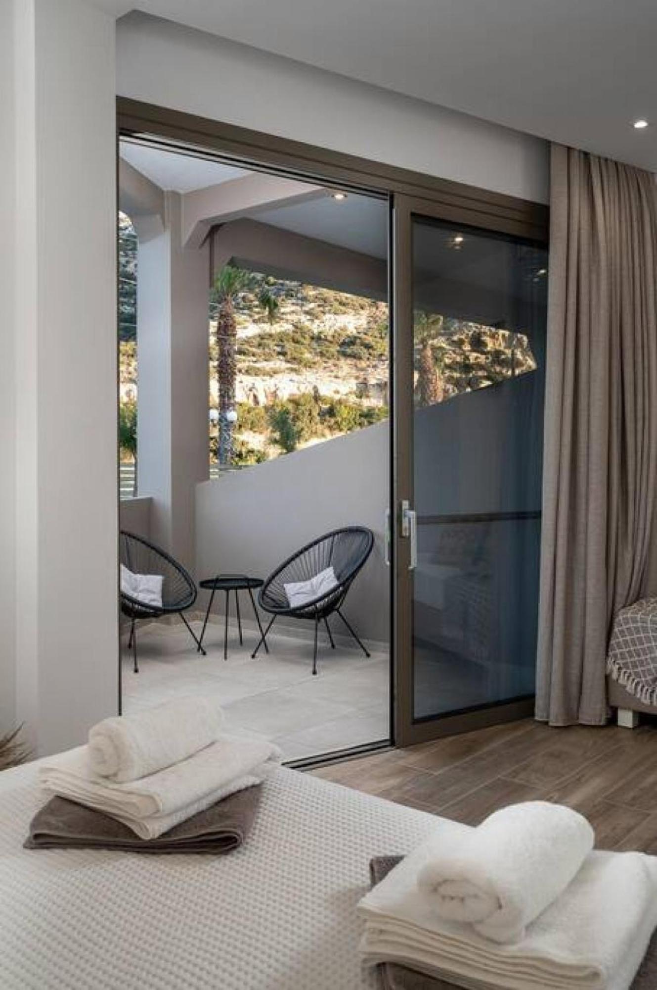 Kayy Apartments 3 In Matala Ngoại thất bức ảnh