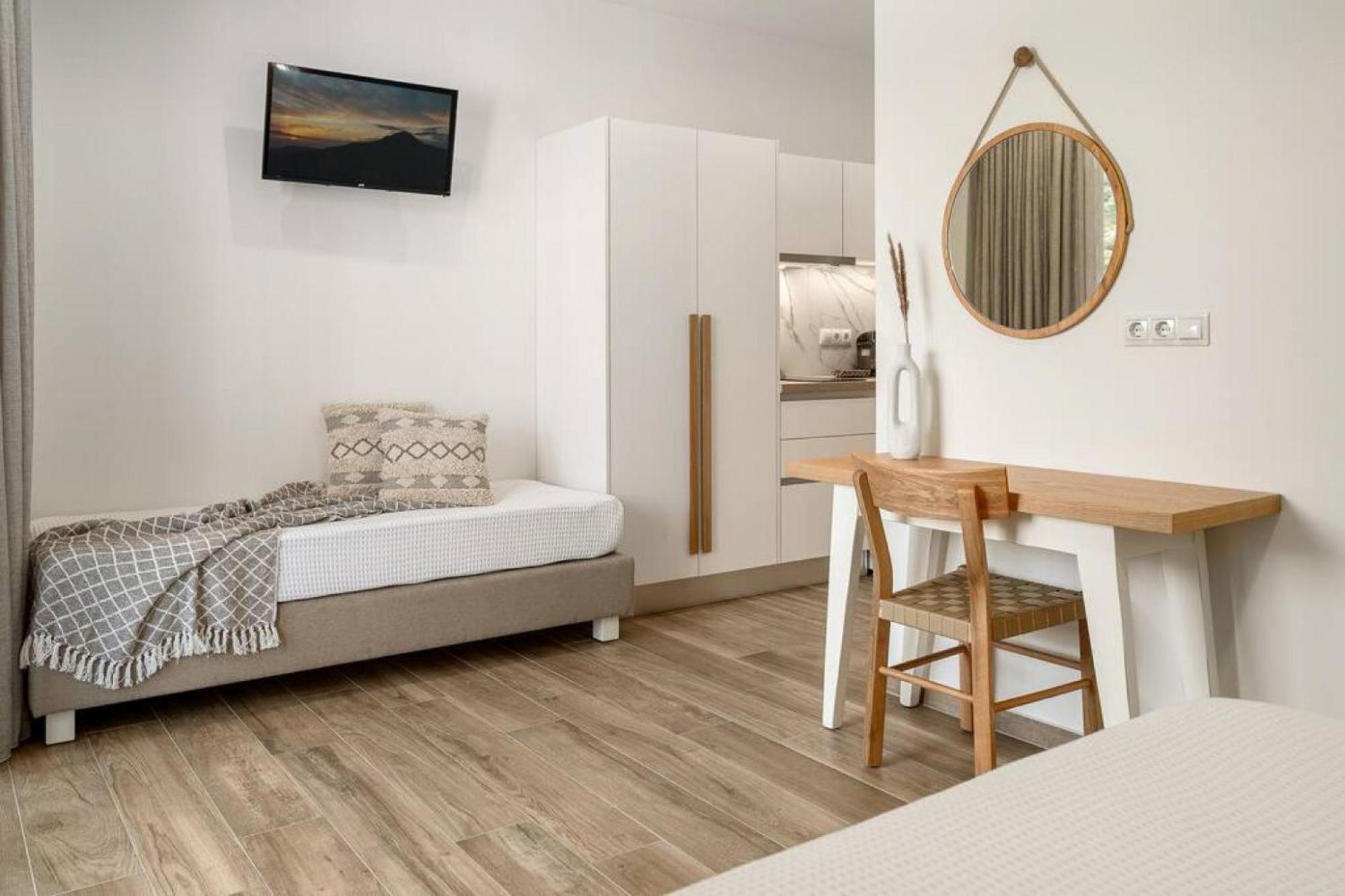 Kayy Apartments 3 In Matala Ngoại thất bức ảnh
